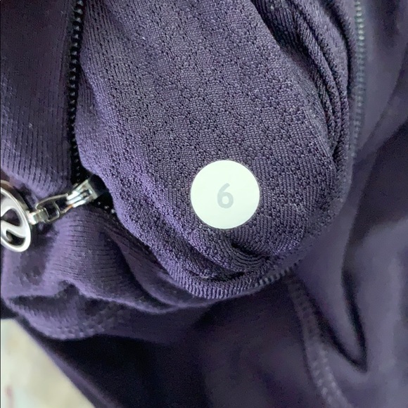 Lululemon jacket - Picture 7 of 8